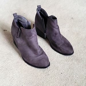 Size 9 Grey booties with stud detail at top